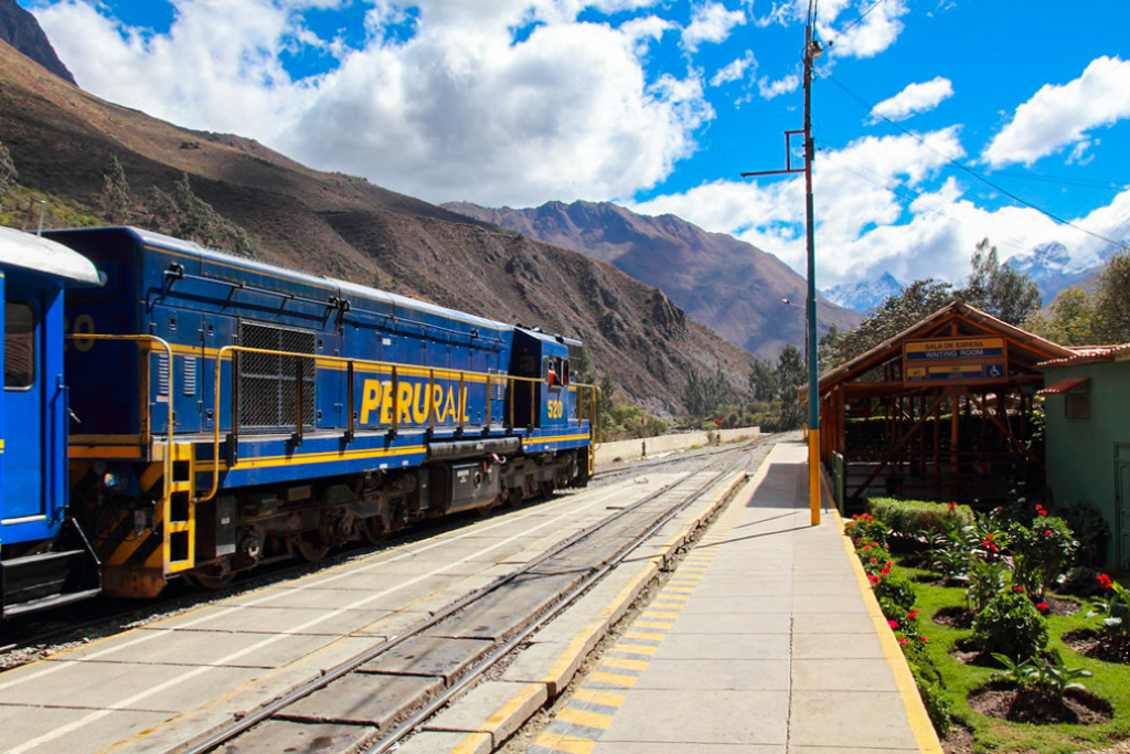 estacion ollantaytambo